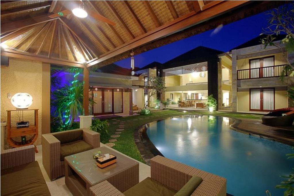 Maxwell Legian Villa חדר תמונה