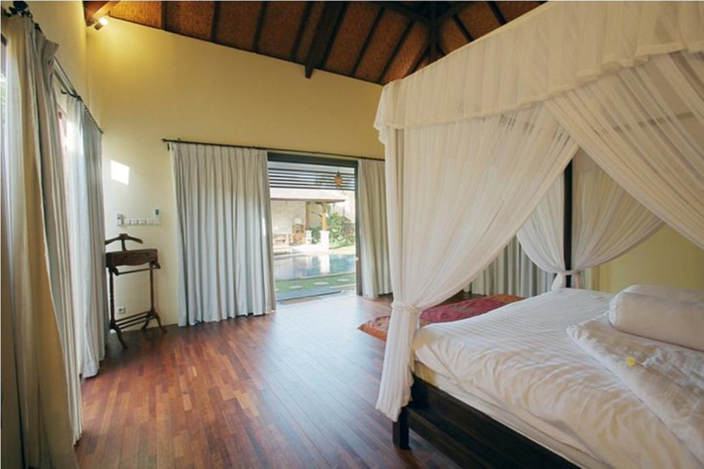 Maxwell Legian Villa חדר תמונה